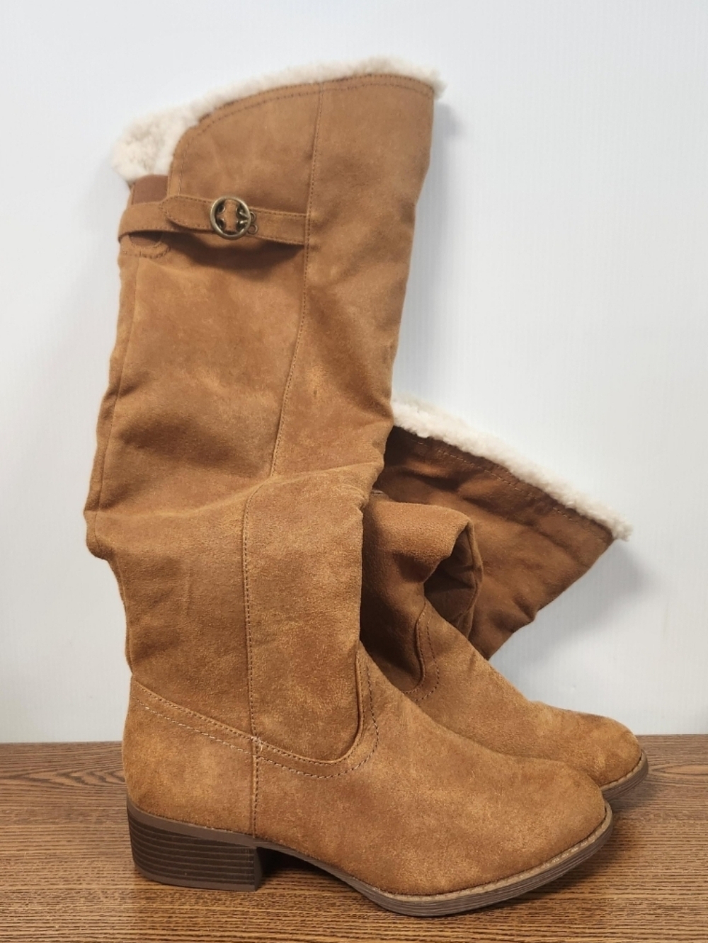 NWT Women'sMaurices Women's Faux Suede Boots - Size 10W
